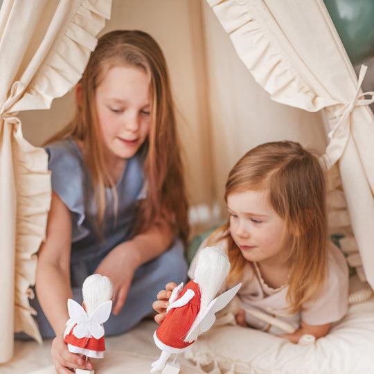 Teepee Tent for Kids With Ruffled Trim