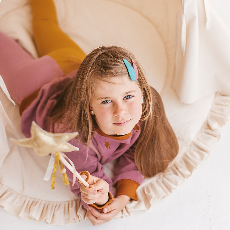 Kinderspeeltent in effen stijl met macraméveer